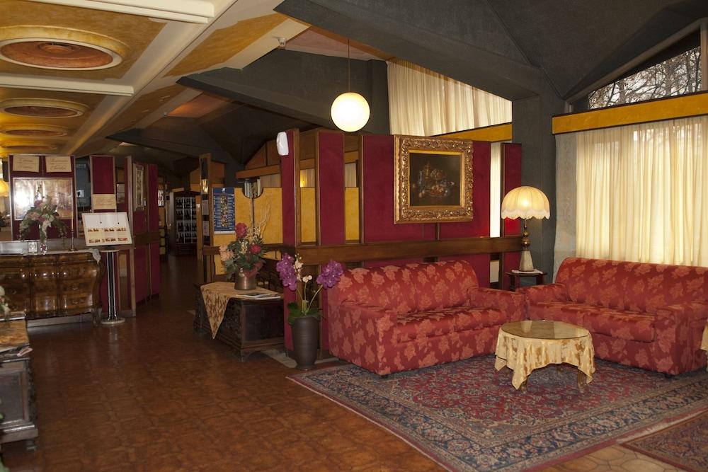 Ai Ronchi Motor Hotel Бреша Екстериор снимка
