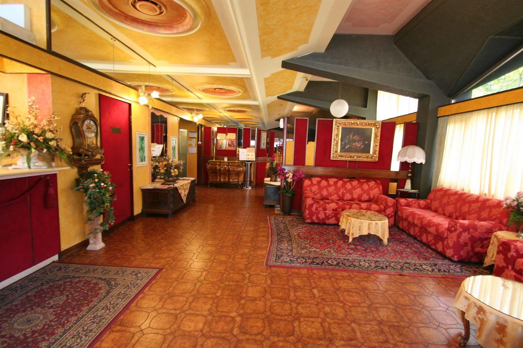 Ai Ronchi Motor Hotel Бреша Екстериор снимка