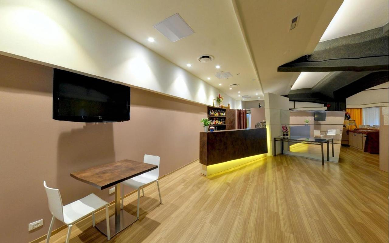 Ai Ronchi Motor Hotel Бреша Екстериор снимка
