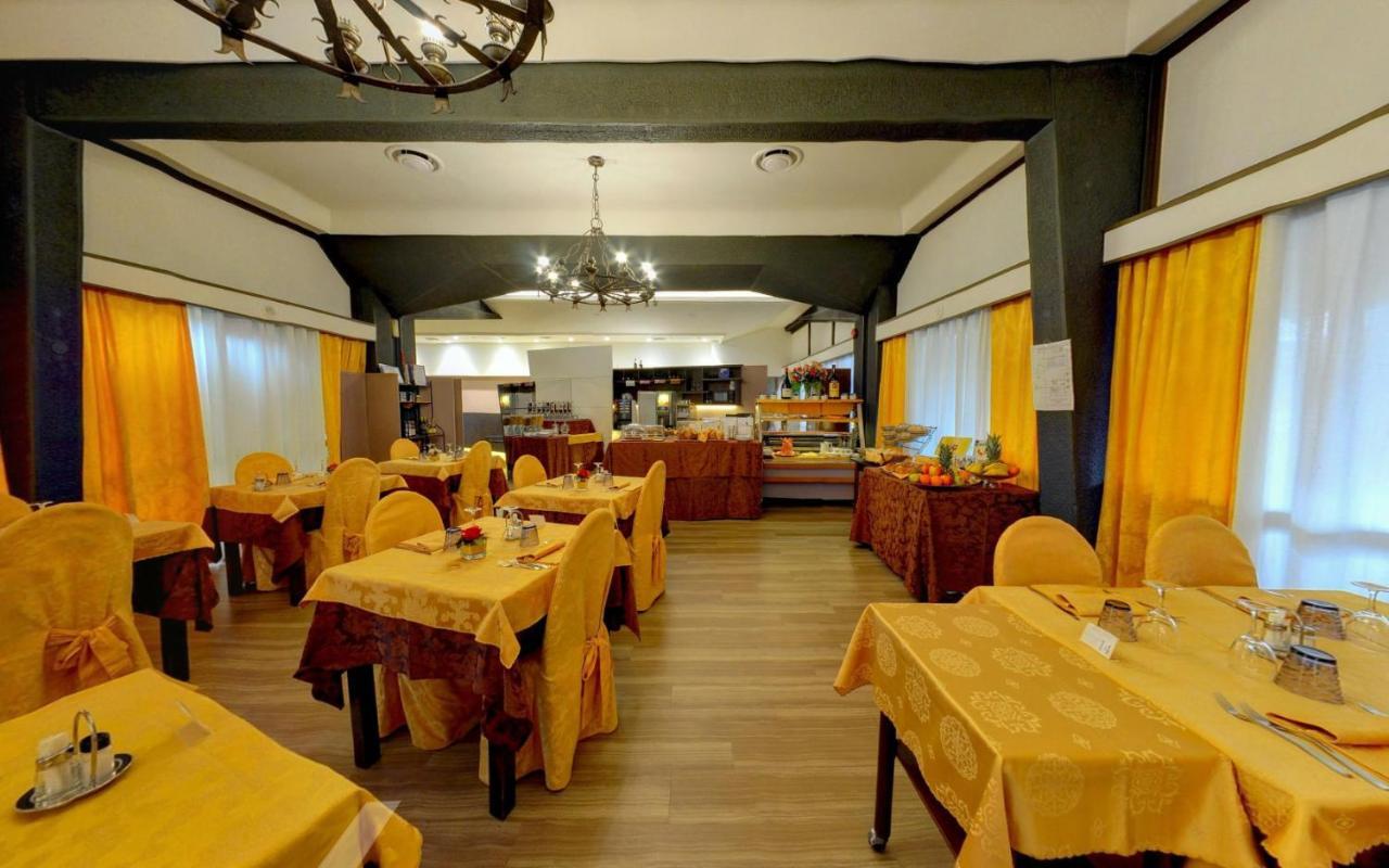Ai Ronchi Motor Hotel Бреша Екстериор снимка